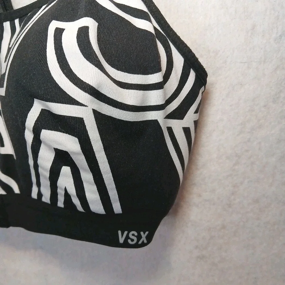 Victoria Sport Bra VSX B‎ Wireless Front Zip Geometric Print Size 32C VS